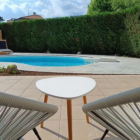 Pensión Picnic And Pool