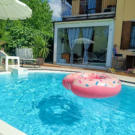 Picnic And Pool Guest house Castelnuovo del Garda